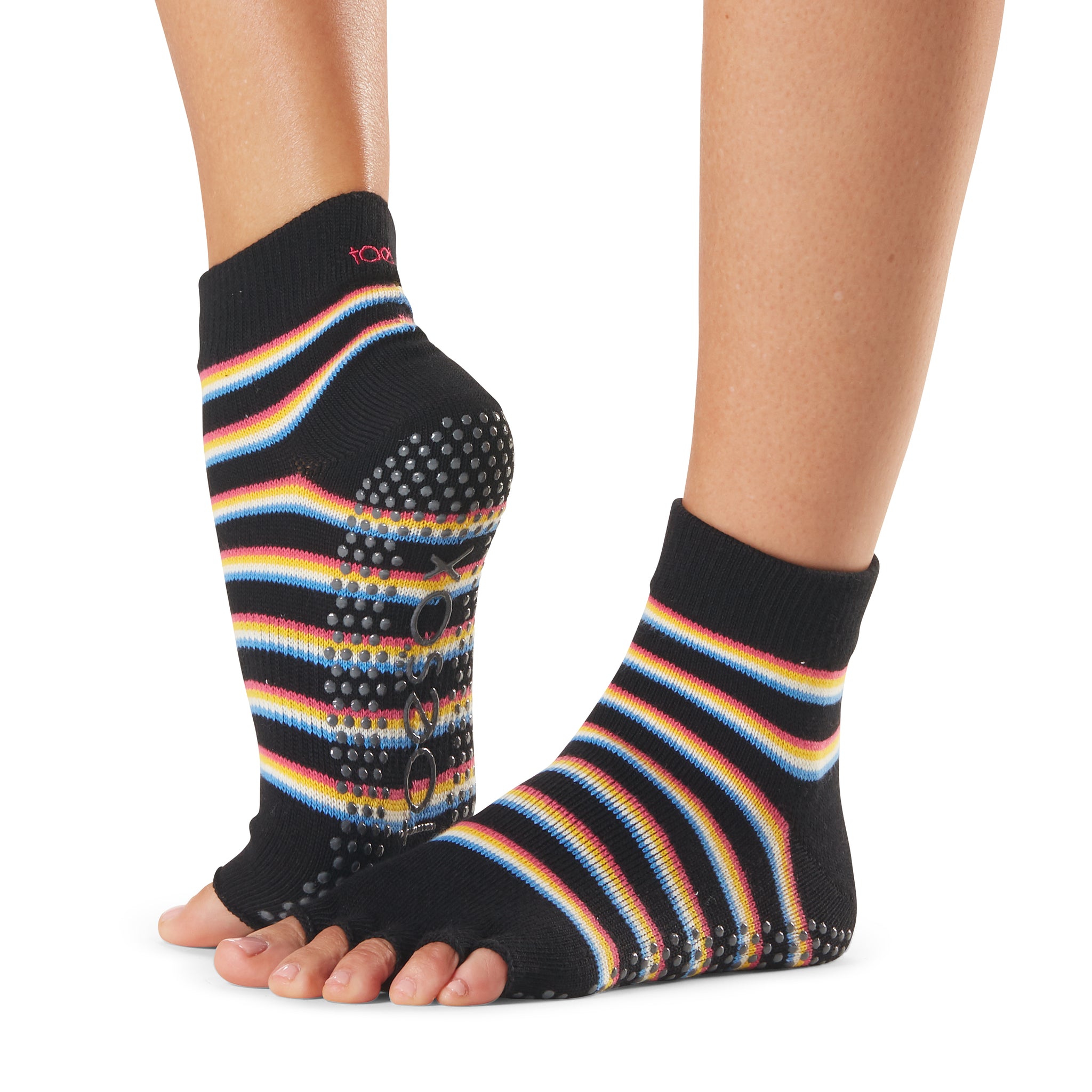 Toesox Half Toe Elle Criss Cross Five Toe Yoga Pilates Barre Grip Socks  Black