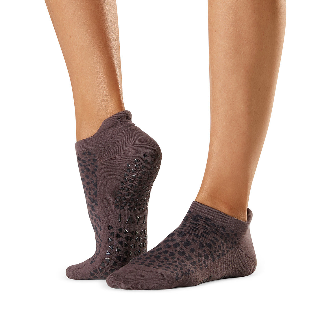  TAVI NOIR Women's Savvy Non-Slip Socks, X-Small, Ebony :  Clothing, Shoes & Jewelry